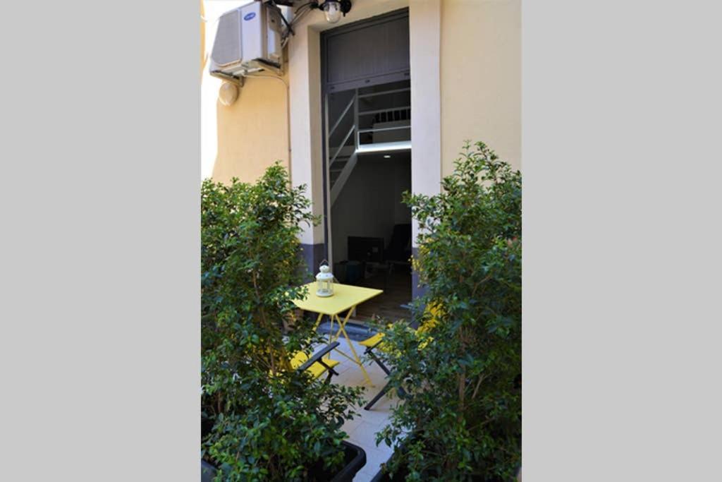 Dock78 - Miniloft In Catania Center Apartamento Exterior foto